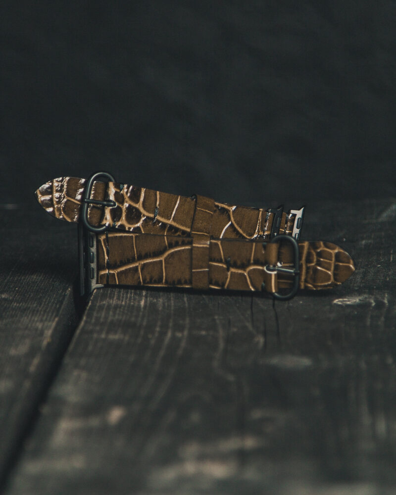 Gator Stamped Leather Summerlin Apple Watch Band