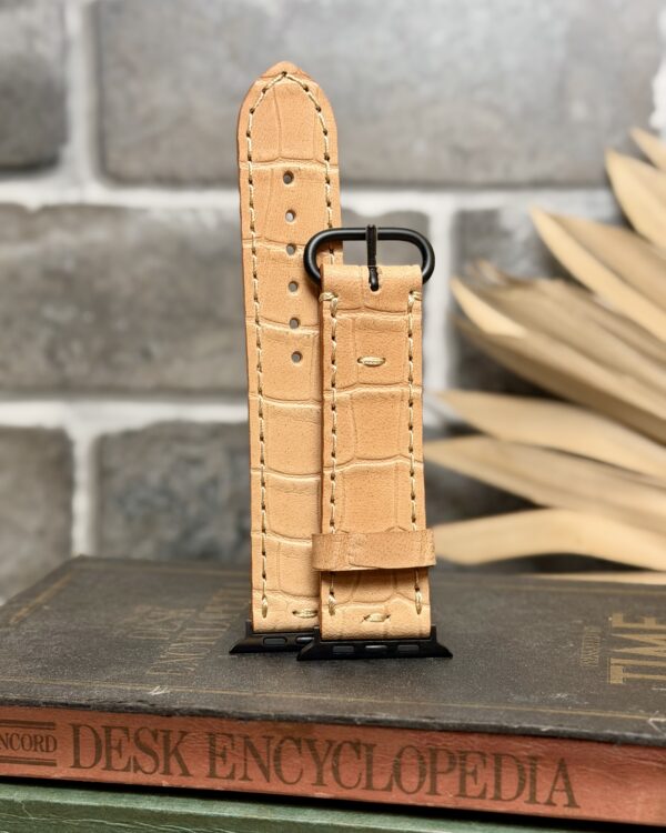 Gator Stamped Leather Summerlin Apple Watch Band